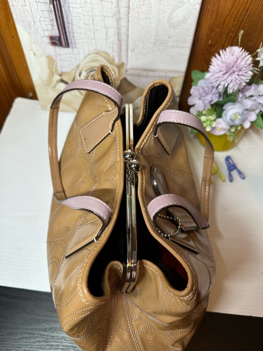 Coach Beige Patent Leather Tote with Signature Stitching - Picture 4 of 16